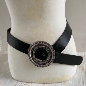 Chicos large round buckle leather belt